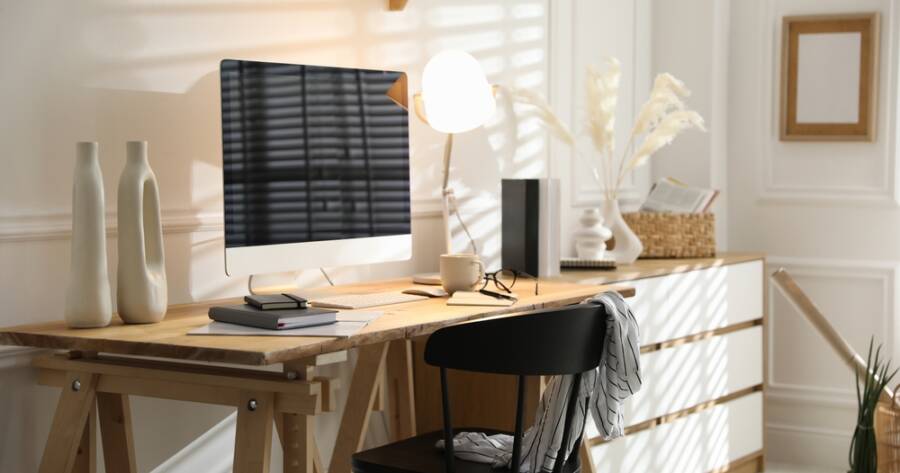 Creating a Workspace That Boosts Focus and Calm